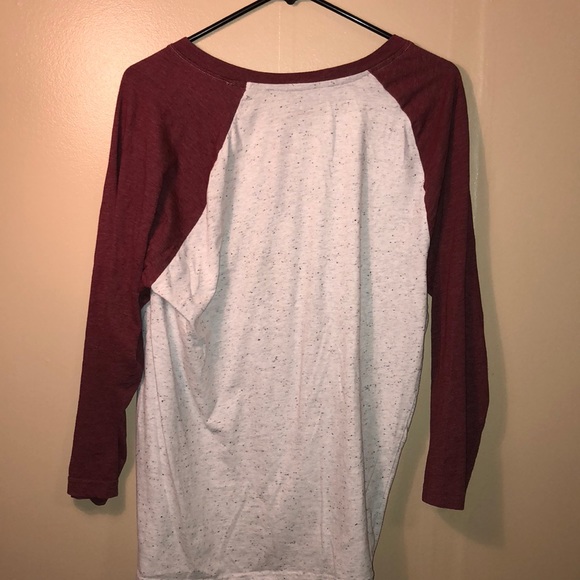 maroon baseball tee - Picture 3 of 4